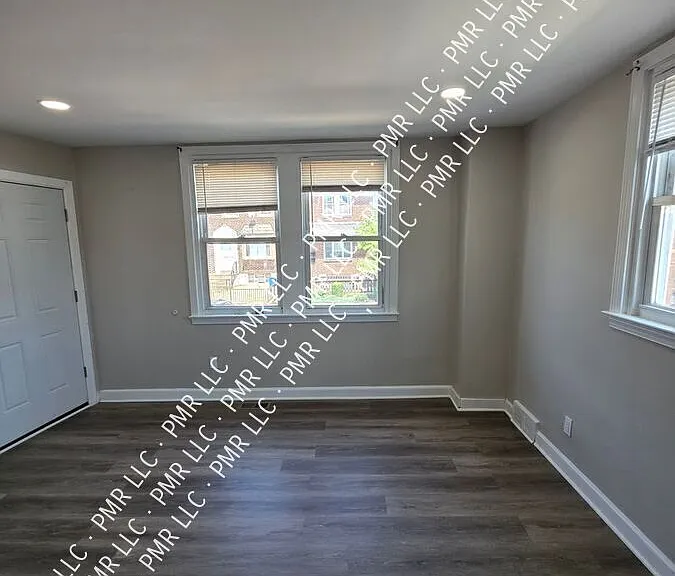 4344 Vista St #1 — Photo 26