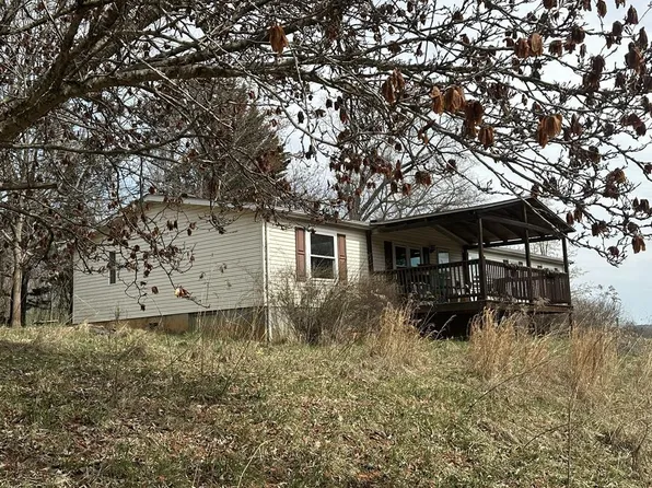 5844 Poplar Camp Rd, Hillsville, VA 24343