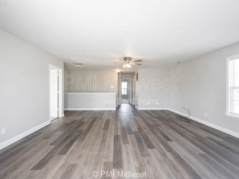 859 Runnymede Dr — Photo 25