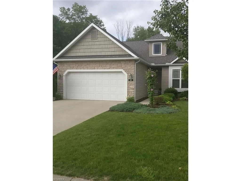 57 Waterford Way photo 1