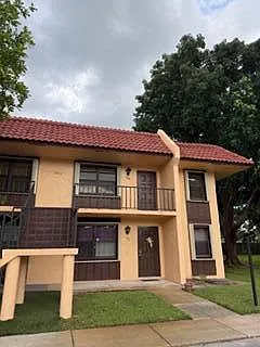 5939 Forest Hill Blvd #206