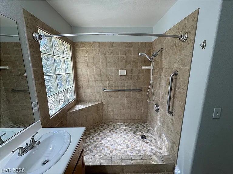 10034 Chinook Gale Ct — Photo 32