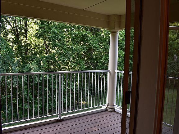 5th image of 7314 Chatham Ct APT H
