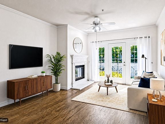 5th image of 3400 Welborn St APT 318