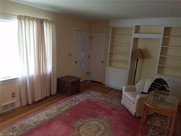 5th image of 2122 W 14th St