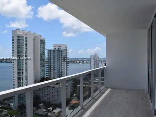 600 NE 27th St APT 2202, Miami, FL 33137