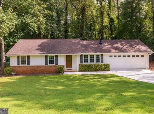 5414 Hickory Pl, Oakwood, GA 30566