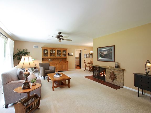 SPACIOUS WITH GREAT NATURAL LIGHT AND VIEWS OUT OF EVERY WINDOW.