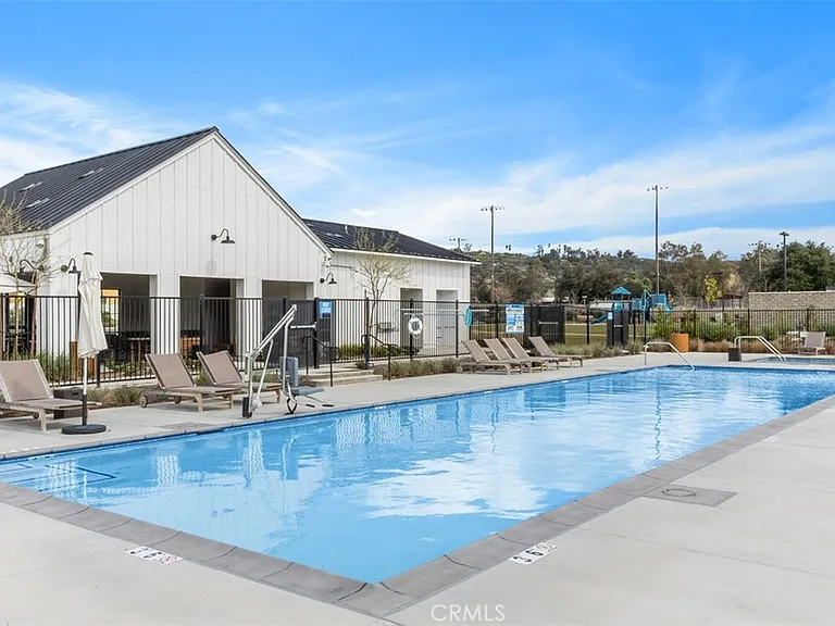 28427 Farm Creek Way — Photo 48