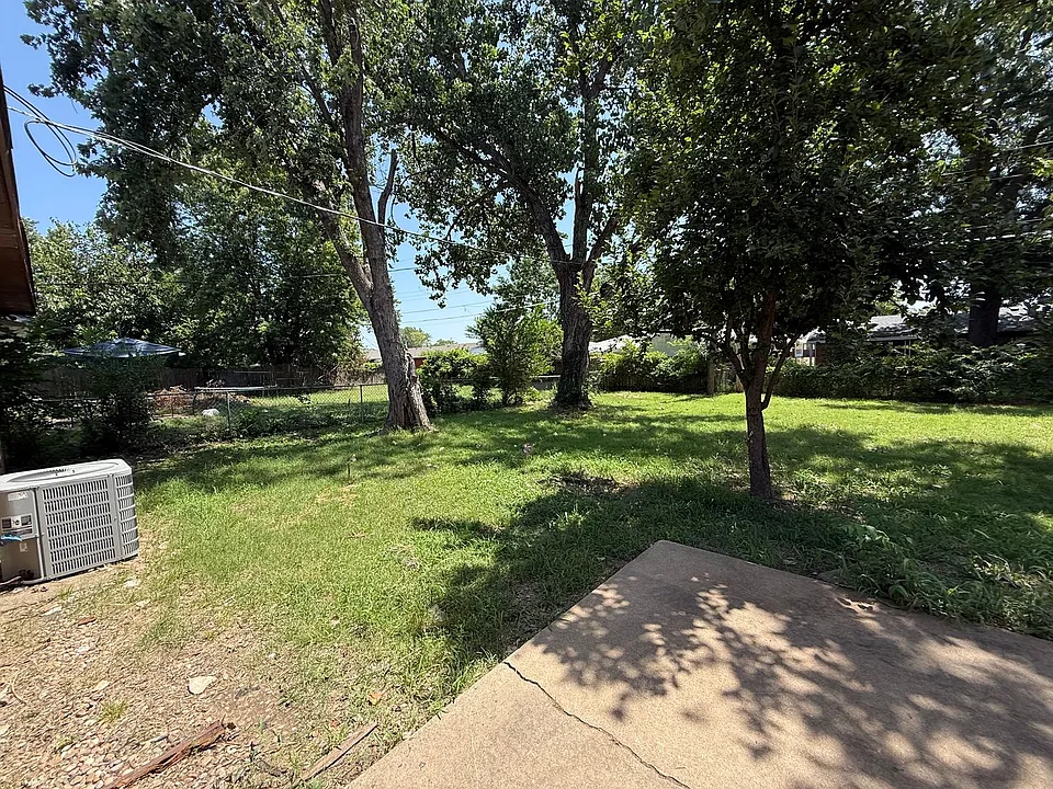 504 Highland Dr