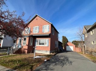 52 Elm St, Plattsburgh, NY 12901