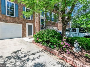 45741 Smoketree Ter, Sterling, VA 20166