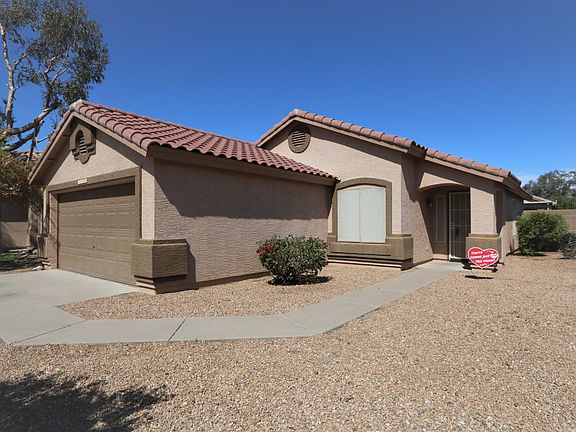 2nd image of 10952 E Diamond Ave