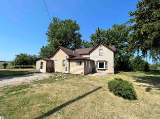 7410 E Rosebush Rd, Mount Pleasant, MI 48858