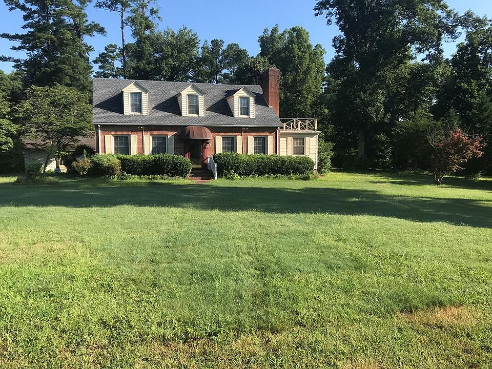 1st image of 302 Pettus St