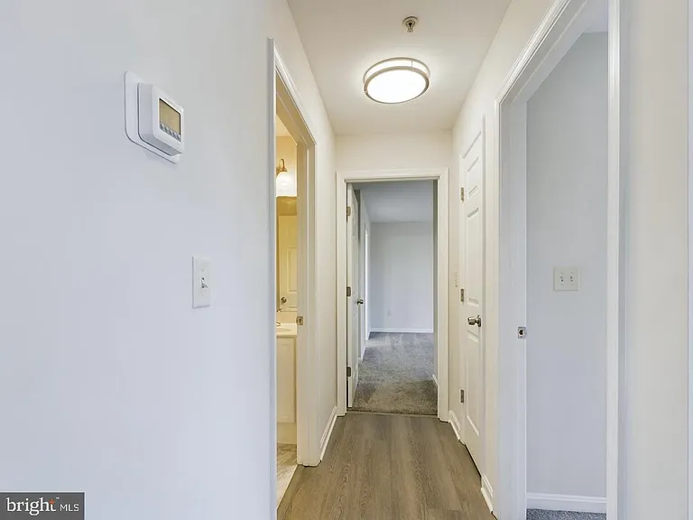 302 Baughmans Ln #M — Photo 16
