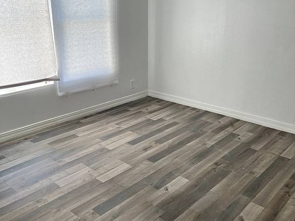 3rd image of 21 Pelican Dr