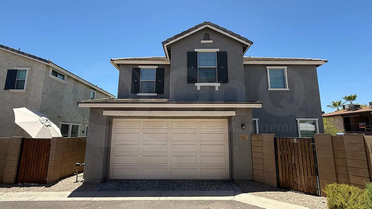 3 bed, 2.5 bath, 1942 sqft, $2,350 — Photo 4