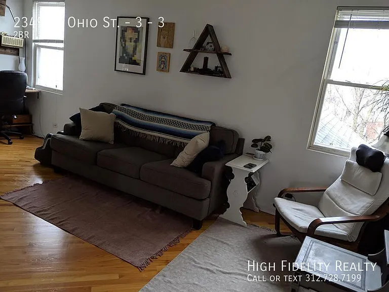 2349 W Ohio St #3 — Photo 5