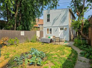 435 N Hall St, Allentown, PA 18102