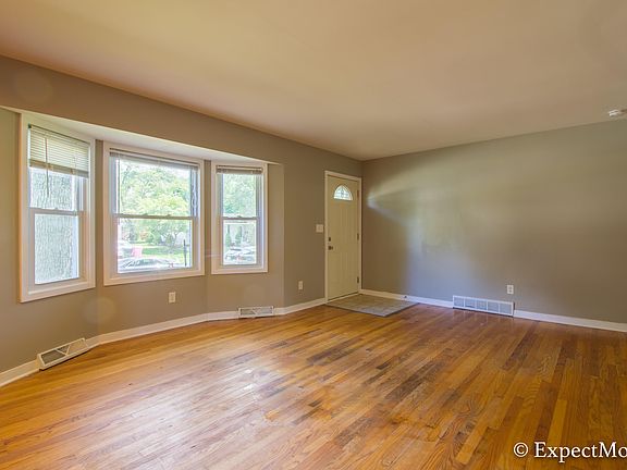5th image of 4641 Marshall Ave SE