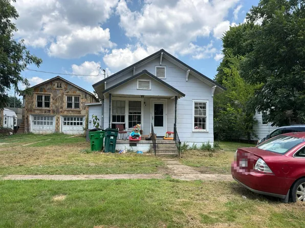 143 E 2nd St, Booneville, AR 72927