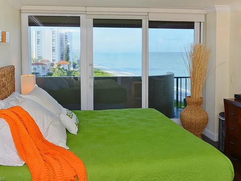 4001 Gulf Shore Blvd N #707 — Photo 15