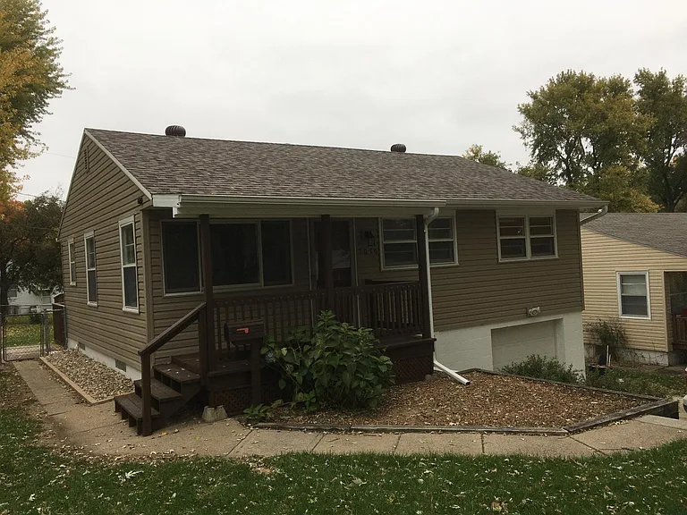 7030 Hamilton St — Photo 2