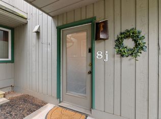 8 Lyle Ct UNIT J, Farmington, CT 06032