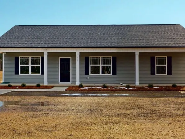 1375 Pinkney Road, Pikeville, NC 27863