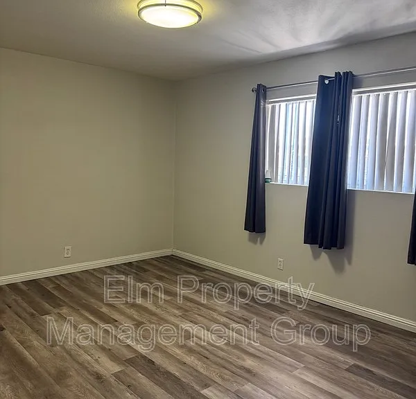615 S Royal Crest Cir #24 — Photo 7