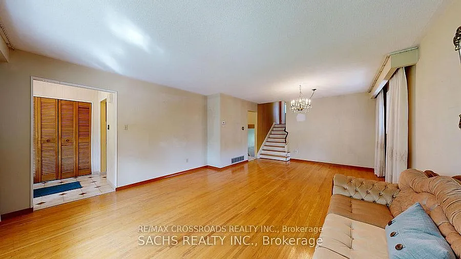 3 bed, $2,980 — Photo 4