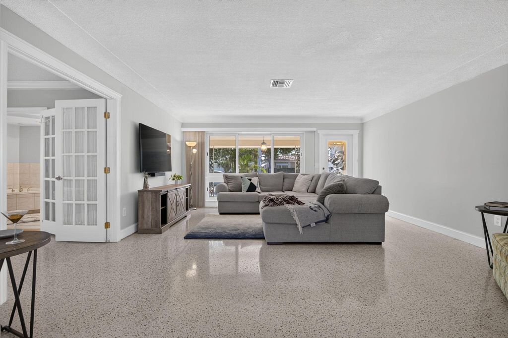 430 SE 6TH Terrace, photo 5