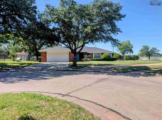 1431 Cherokee Cir, Burkburnett, TX 76354