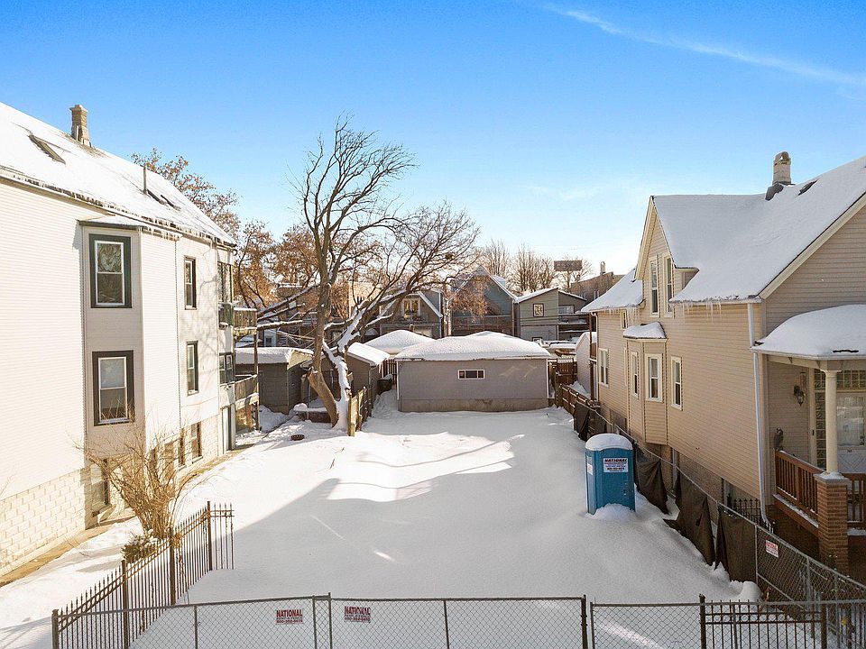 1st image of 2431 N Rockwell St