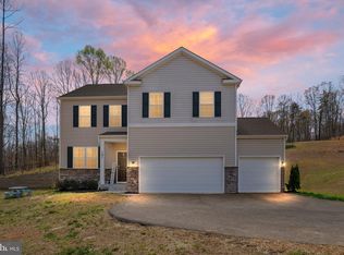 101 Pinewood Rd, Fredericksburg, VA 22405