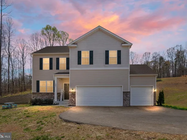 101 Pinewood Rd, Fredericksburg, VA 22405
