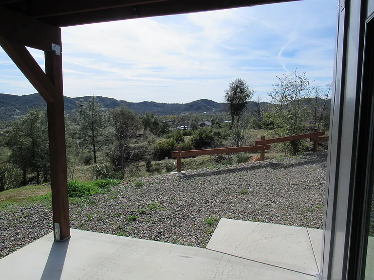 15765 Old Stagecoach Rd — Photo 10