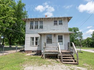 929 E Myrtle St, Independence, KS 67301