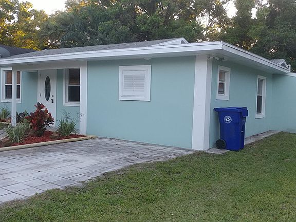 2nd image of 1055 39th Ave