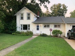 224 W Madison Ave, Milton, WI 53563