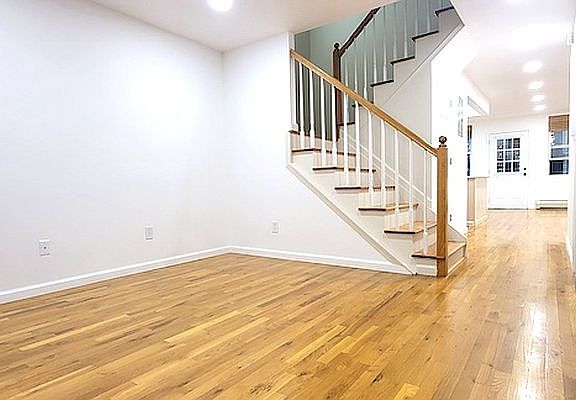 4th image of 222 Putnam Ave Floor 2