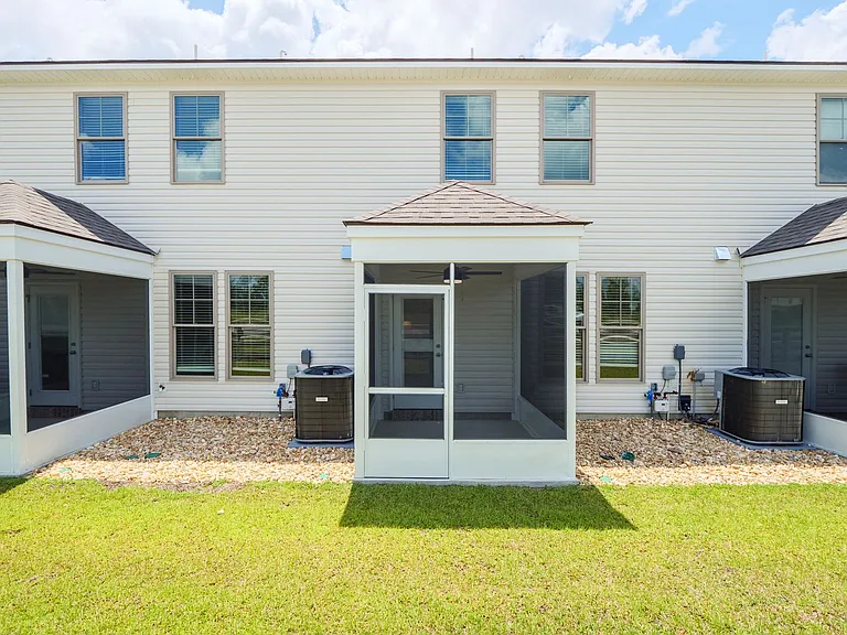 5033 Hamilton Cir — Photo 39