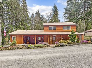 61451 E Yellow Brick Rd, Brightwood, OR 97011