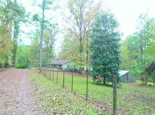 1062 Hattie Ln, Cheneyville, LA 71325