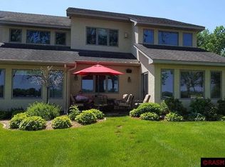 415 Lind St W, Waterville, MN 56096
