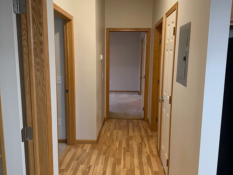 1805 SW White Birch Cir #5 — Photo 6