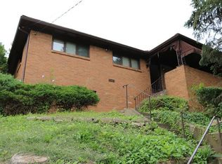 600 10th St, Pitcairn, PA 15140