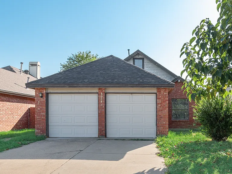 3078 Rustlewind Ln — Photo 2