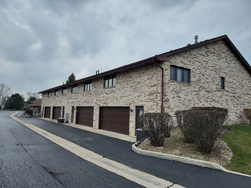 2nd image of 10502 W Lynn Dr #153